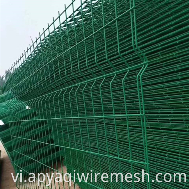 YQ Factory Price Powder Vườn tráng Curved 3D v Bend Welded Wire Fence